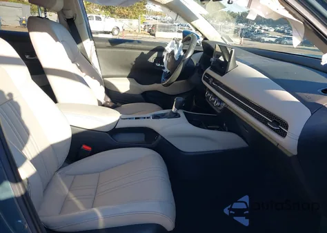 2024 Honda Hr-V Awd Ex-L/Awd Ex-L W/O Bsi from USA, damaged, VIN 3CZRZ2H7XRM720632